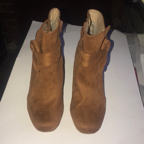 Women’s Faux Suede Just Fab Booties - Picture 1 of 12